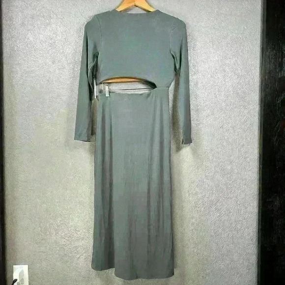 ASTR THE LABEL Long Sleeve Maxi Cut Out Tight Sexy Dress Women Small New - Picture 13 of 15
